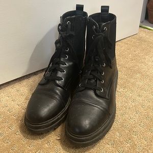 Circus by Sam Edelman Giovanny combat boots